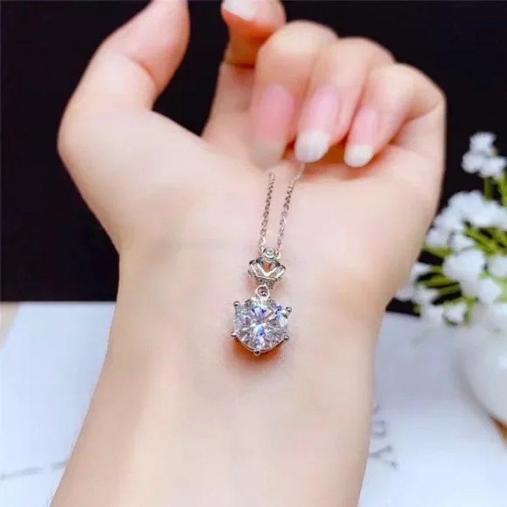 Certified 5ct. t.w. Diamond Moissanite Crown Necklace NEW - Picture 4 of 10
